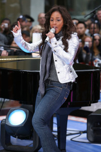 Singer Alicia Keys performs onstage during the NBC's "Today" Show concert series at Rockefeller Cent